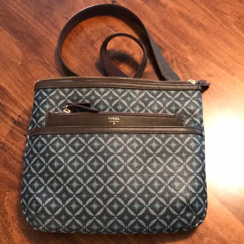 Fossil cross body